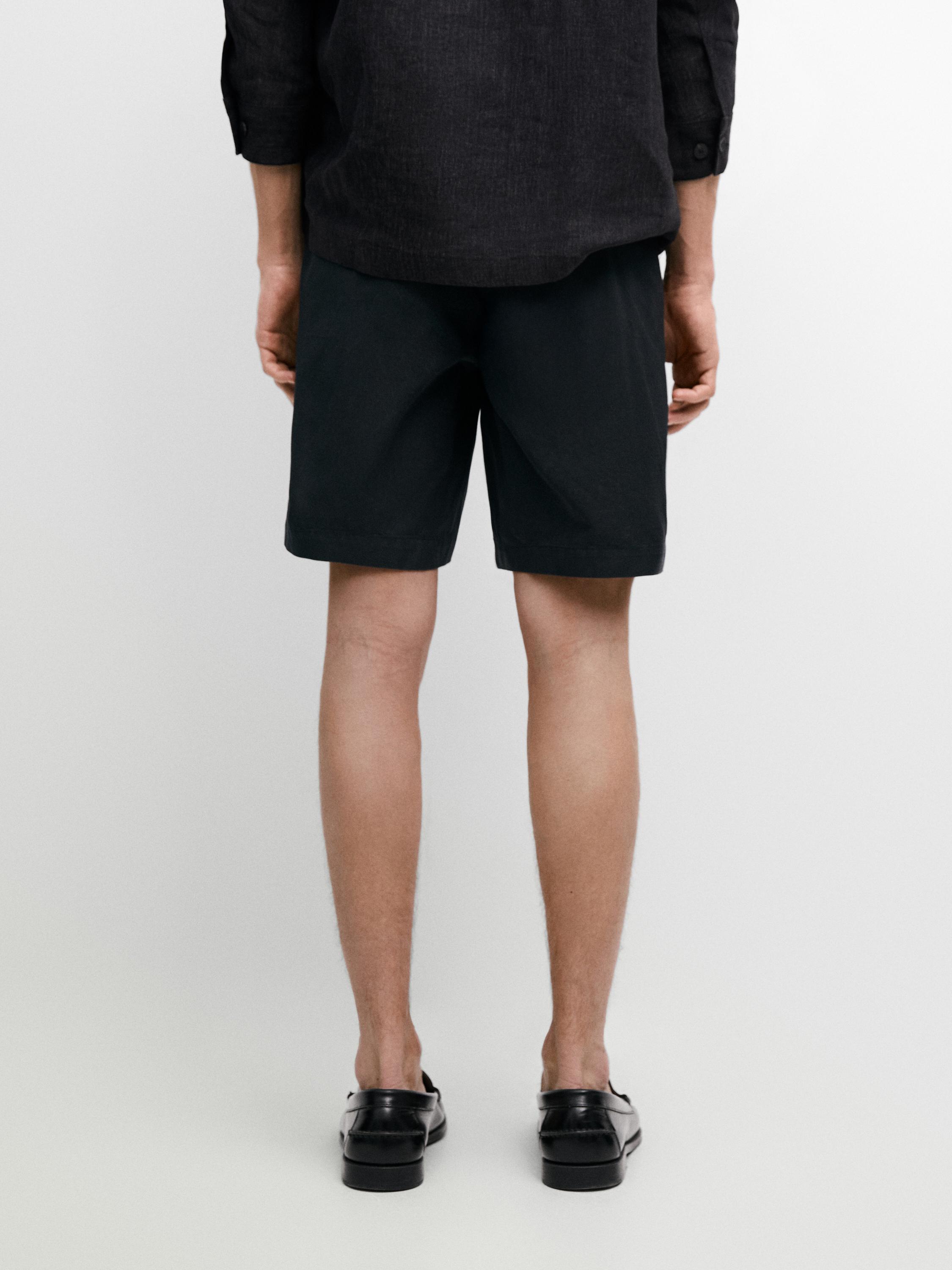 Cotton Bermuda shorts with waist detail